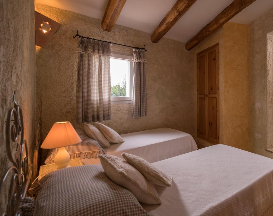 Sardinia Family Villas - Villa Nina With Private Pool Abbiadori Eksteriør billede