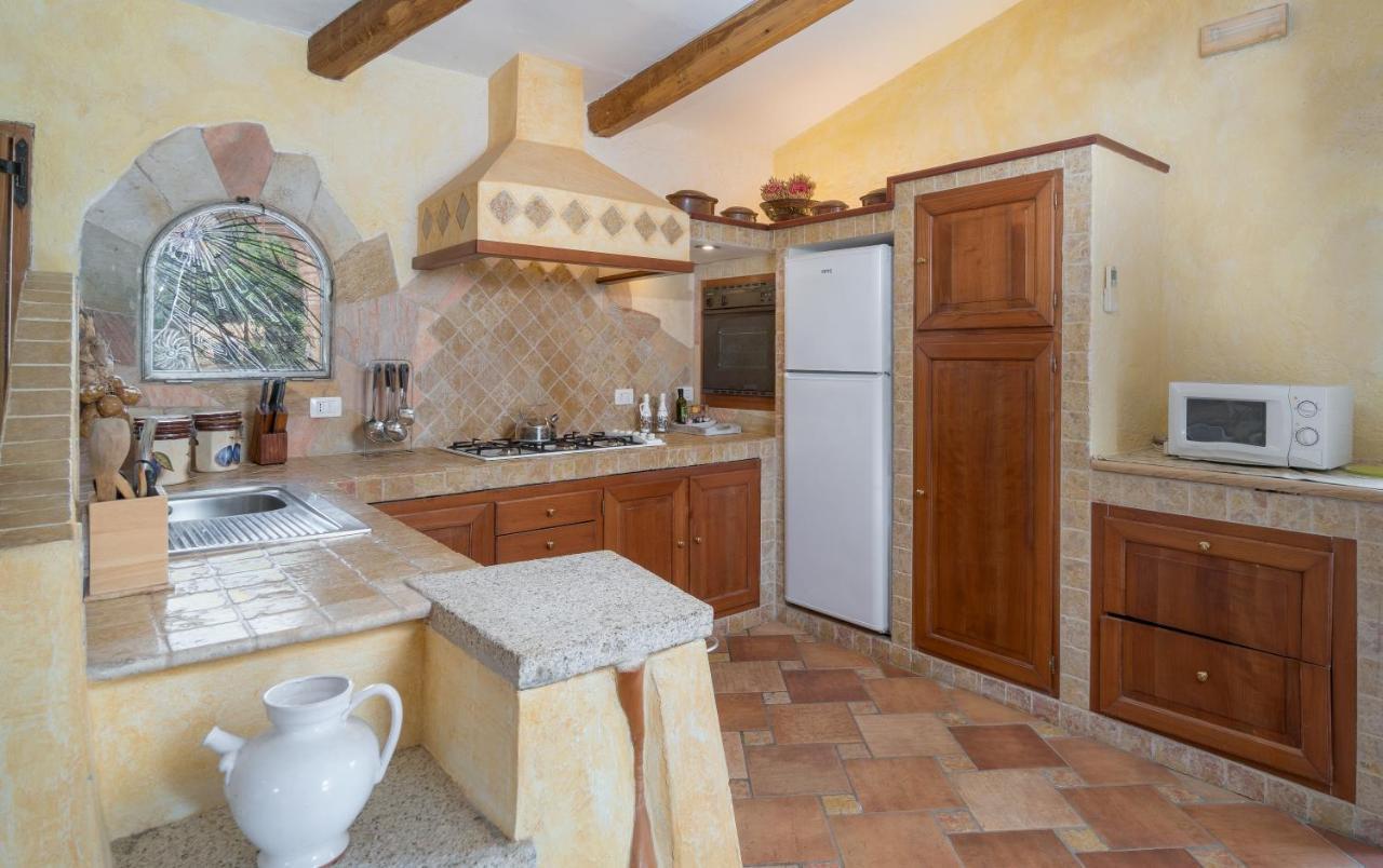 Sardinia Family Villas - Villa Nina With Private Pool Abbiadori Eksteriør billede